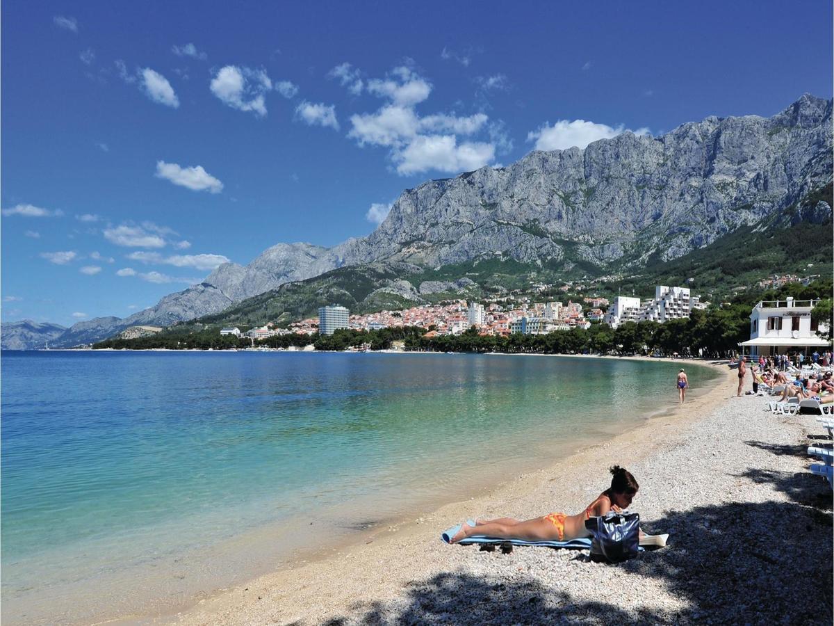 2 Bedroom Cozy Apartment In Makarska Dış mekan fotoğraf